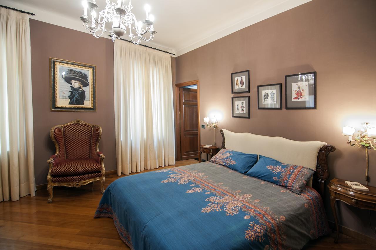 אלבה Casa Asso Di Coppe B&B מראה חיצוני תמונה