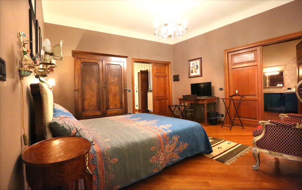 אלבה Casa Asso Di Coppe B&B מראה חיצוני תמונה