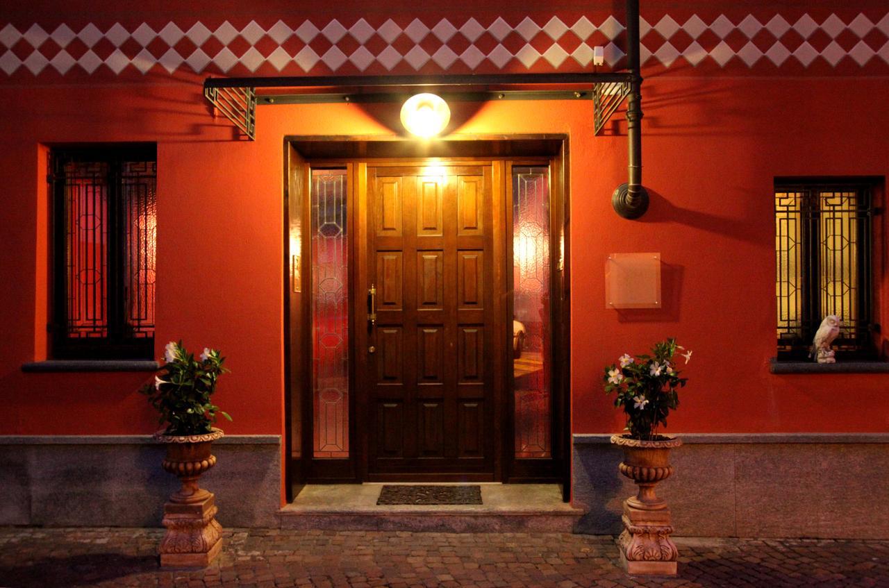 אלבה Casa Asso Di Coppe B&B מראה חיצוני תמונה