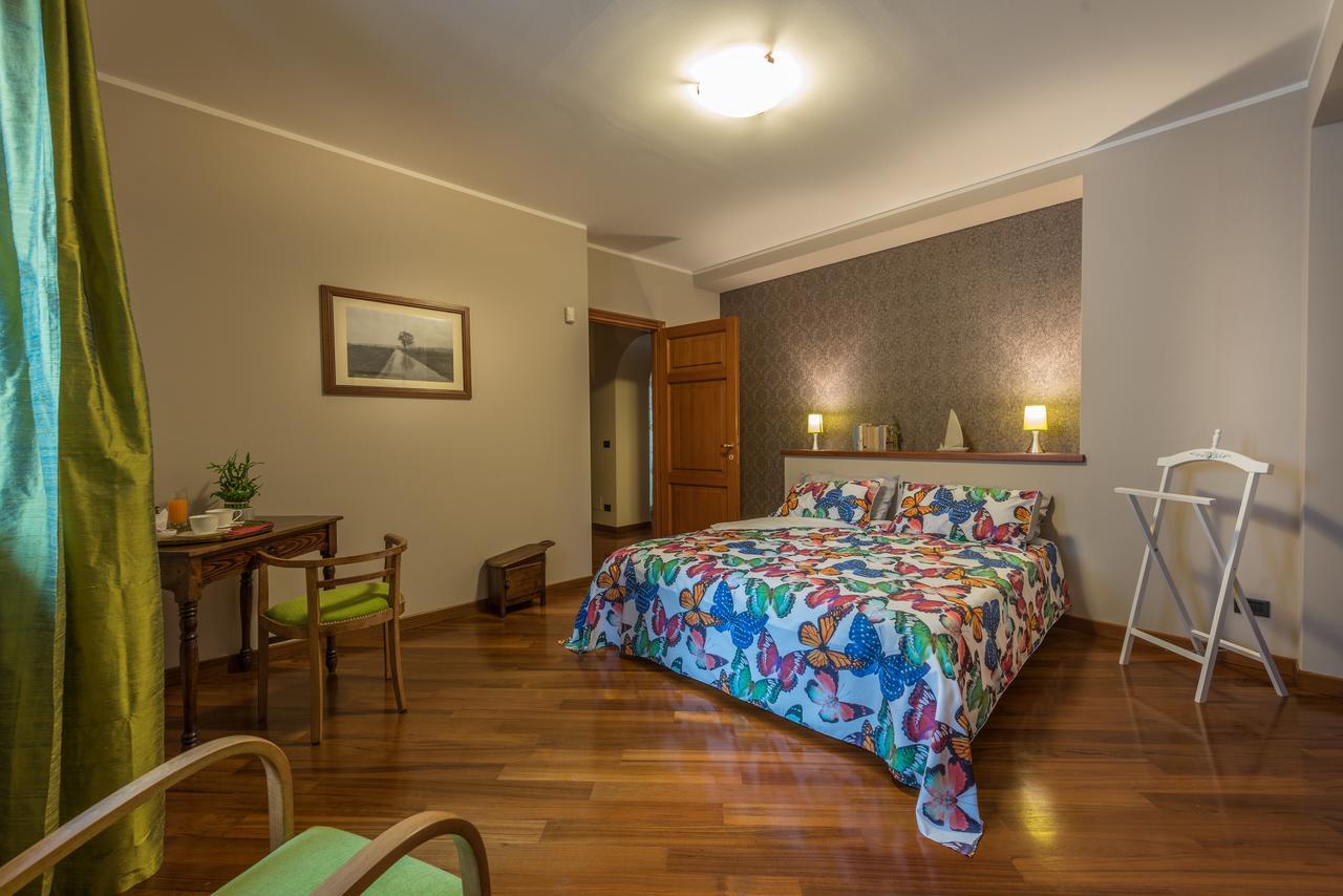 אלבה Casa Asso Di Coppe B&B מראה חיצוני תמונה