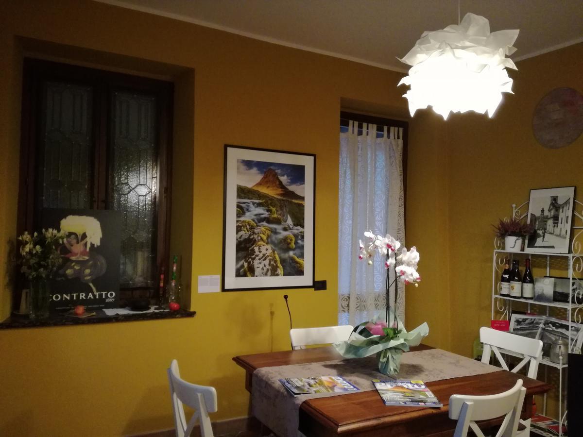 אלבה Casa Asso Di Coppe B&B מראה חיצוני תמונה